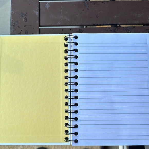 🐝 Be Humble & Kind 🐝 White Spiral Bound Journal - Picture 2 of 4